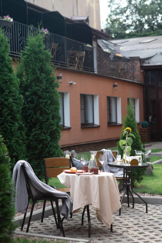 Neozoom Hotel (Неозум отель)